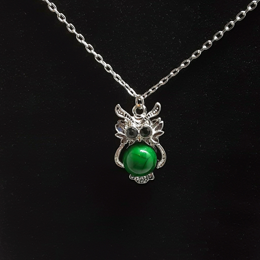 Owl Necklace Green